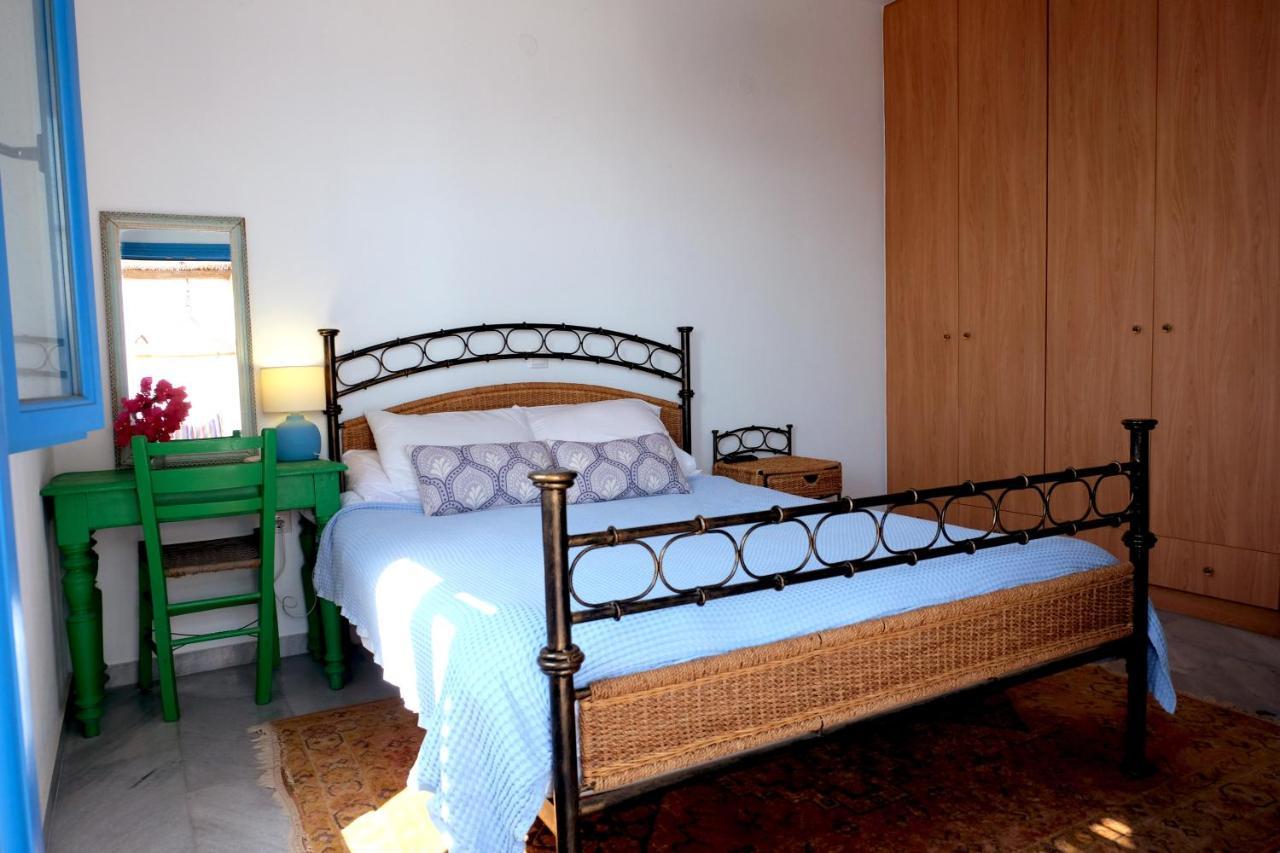Paros Book'Inn Piso Livadi Extérieur photo